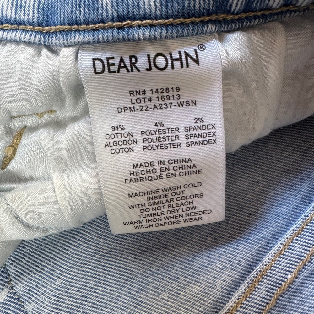 Dear John Denim Women's Size 28 Light Acid‎ Wash Straight Leg Crop Jeans Stretch - Picture 8 of 10